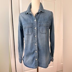 Tommy Hilfiger denim button down shirt